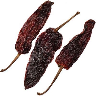 Pasilla de Oaxaca Chiles