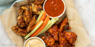 Wings with Smoked Tomato Sauce