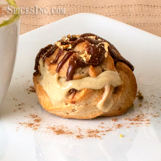 Cinnamon Roll Spiced Cream Puffs