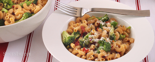Broccoli and Sun-dried Tomato Pasta