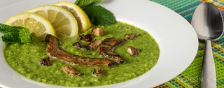 Pureed Pea Soup with Shiitake Mushrooms