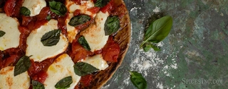 Grilled Margherita Pizza