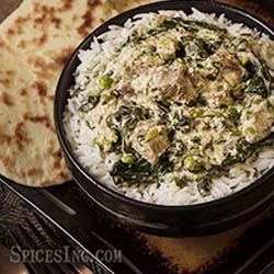 Sauteed Beef with Spinach Curry Sauce