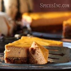 Pumpkin Cheesecake with Gingersnap Crust