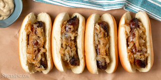 Bratwurst with Caramelized Onions