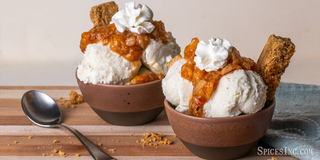Habanero Peach Shortbread Sundae